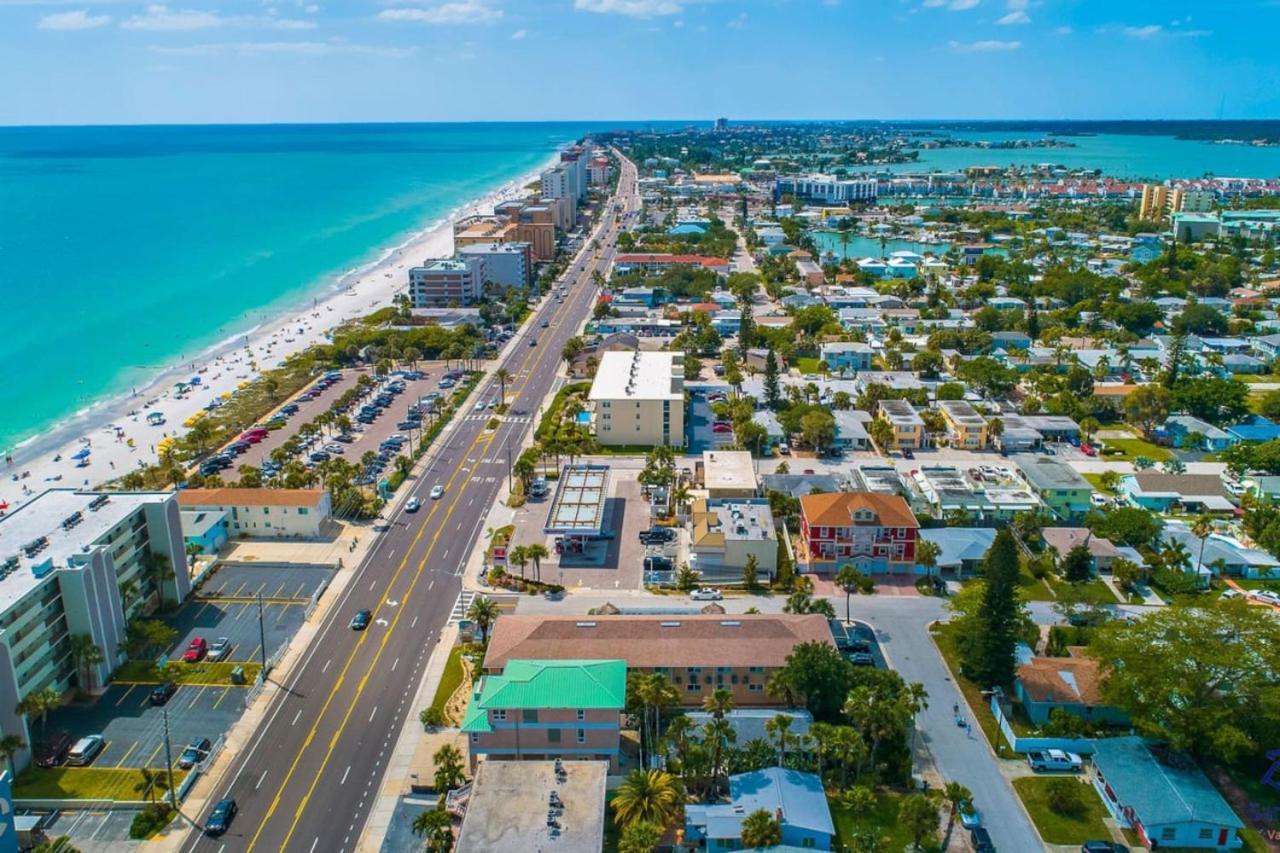 Madeira Beach Tropic Breeze Unit 18 Second Floor Villa Сейнт Пийт Бийч Екстериор снимка