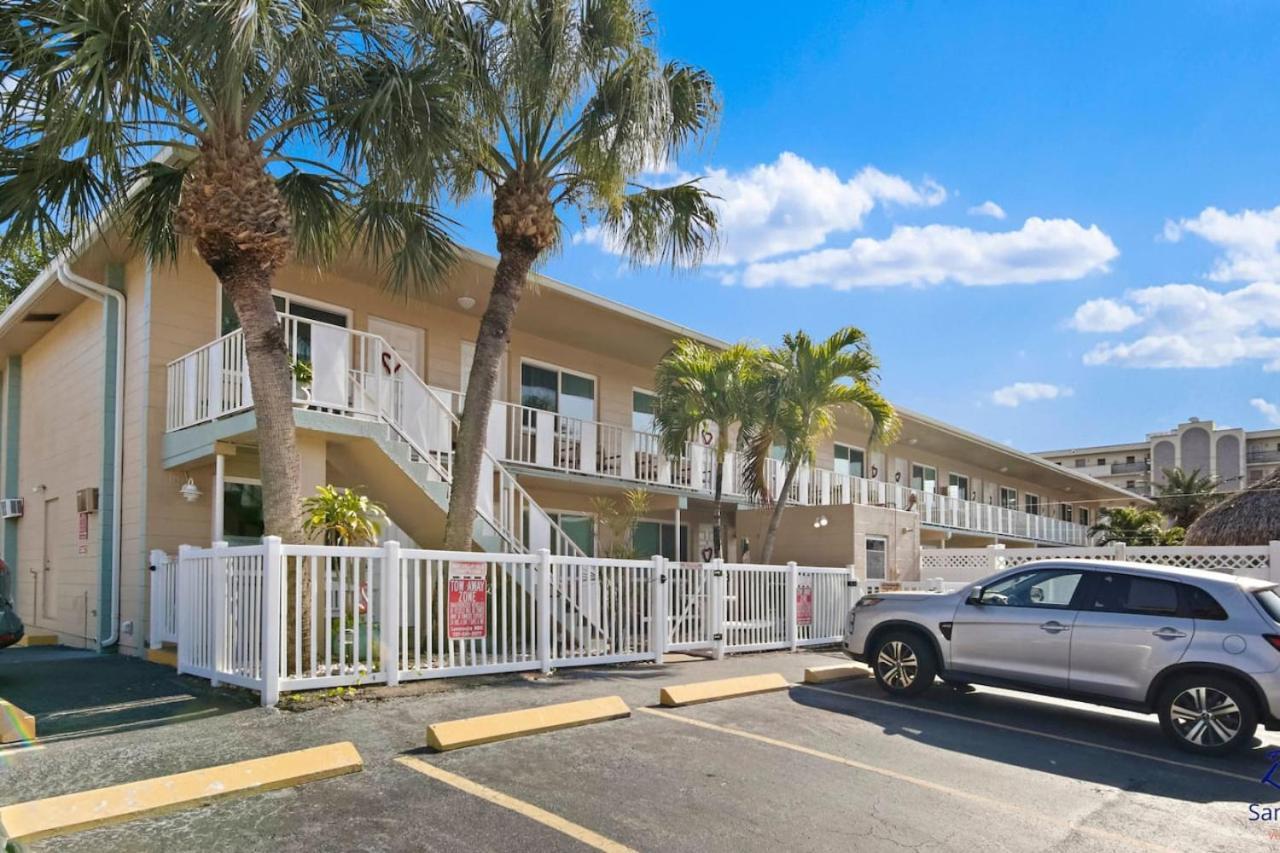 Madeira Beach Tropic Breeze Unit 18 Second Floor Villa Сейнт Пийт Бийч Екстериор снимка