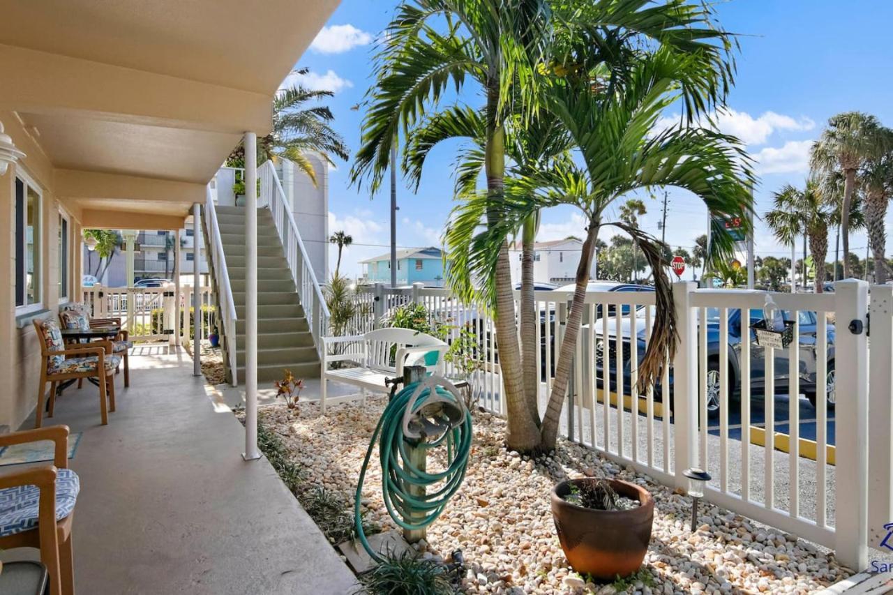 Madeira Beach Tropic Breeze Unit 18 Second Floor Villa Сейнт Пийт Бийч Екстериор снимка