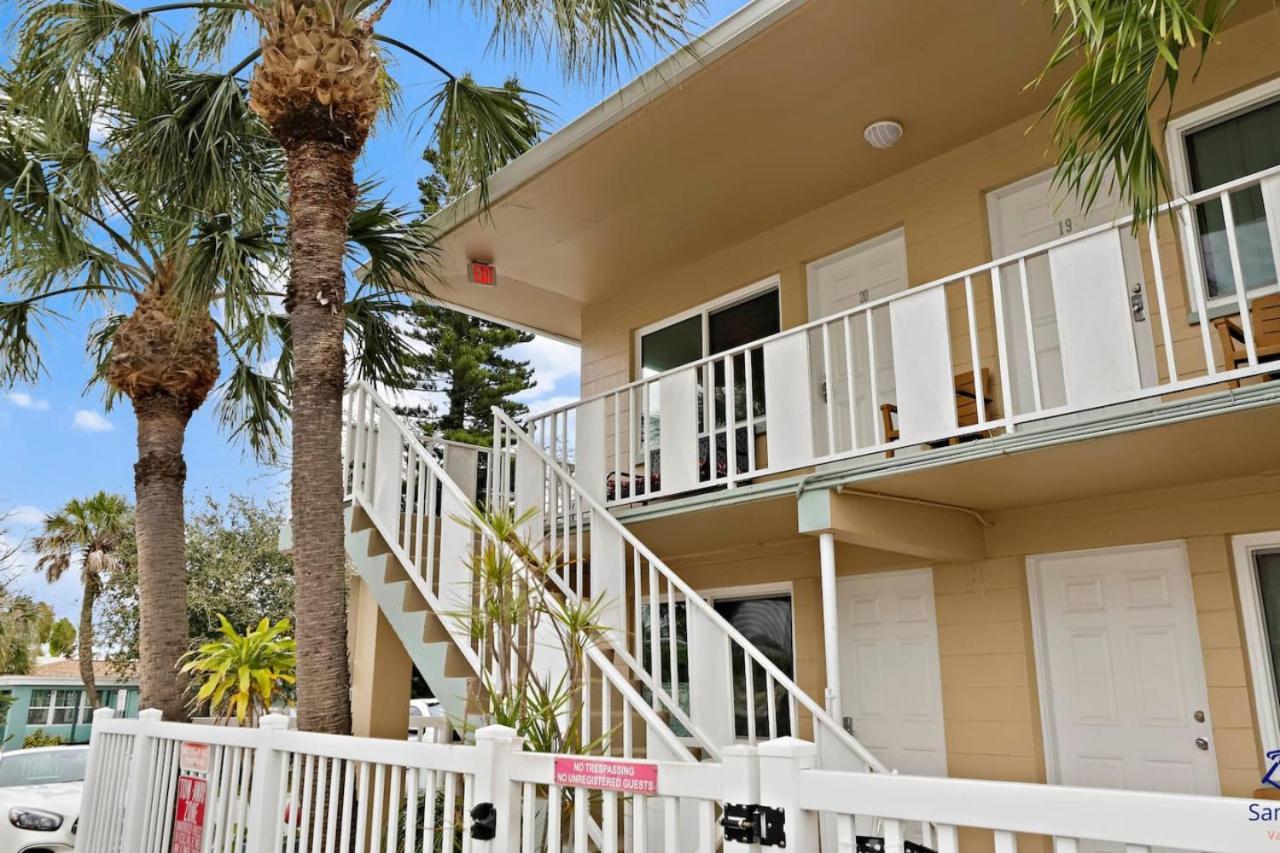 Madeira Beach Tropic Breeze Unit 18 Second Floor Villa Сейнт Пийт Бийч Екстериор снимка